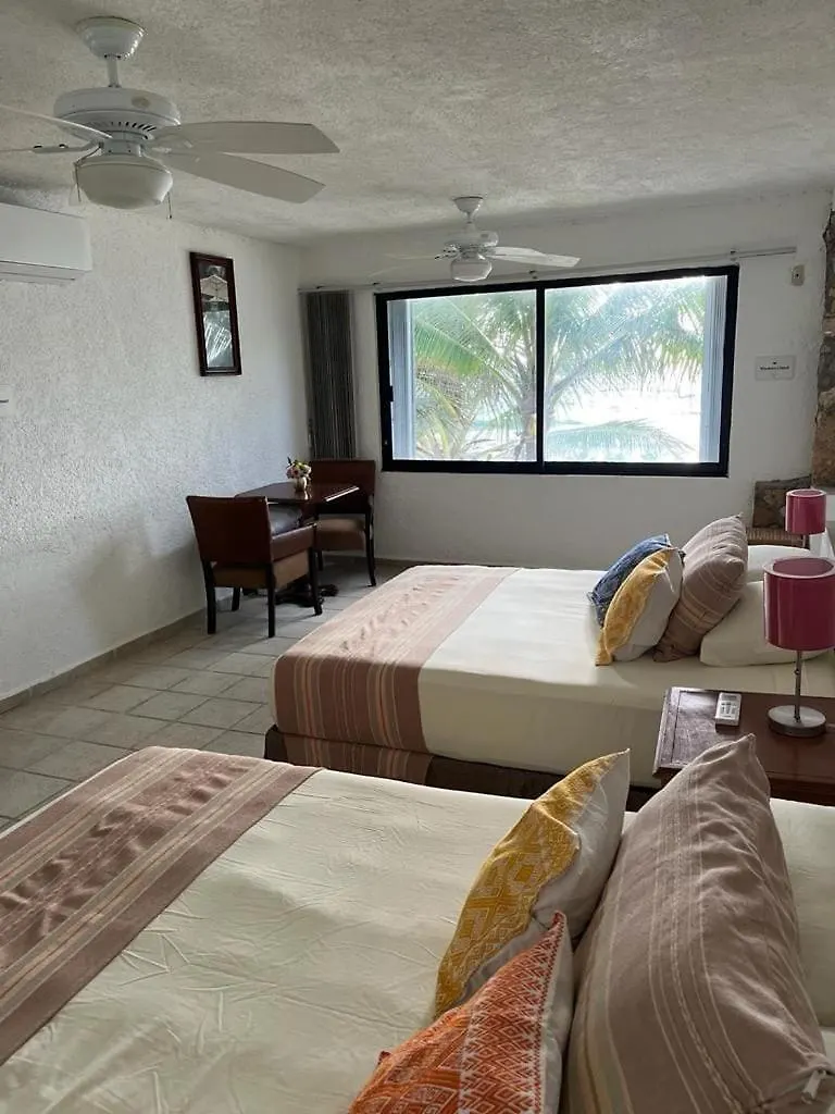 Traditional Beachfront Villa With Cenote, Close To Playa Puerto Morelos Mexico