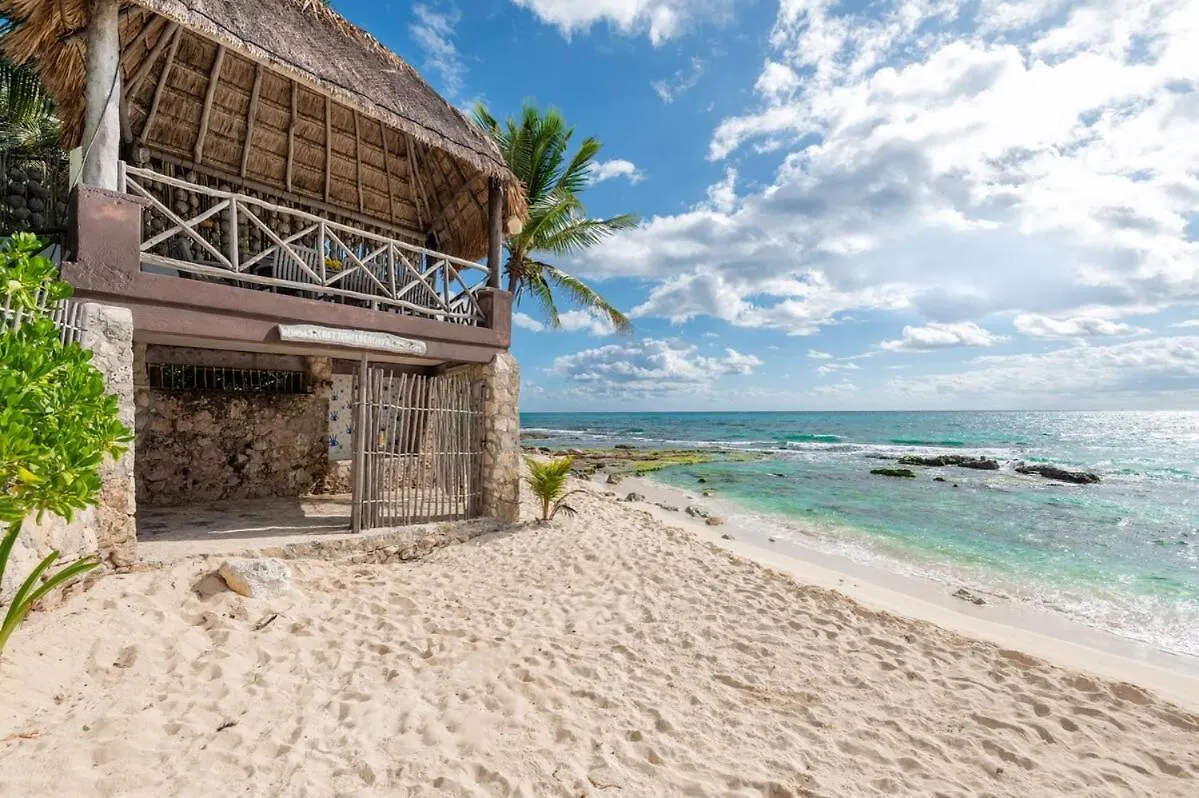 Traditional Beachfront Villa With Cenote, Close To Playa Puerto Morelos