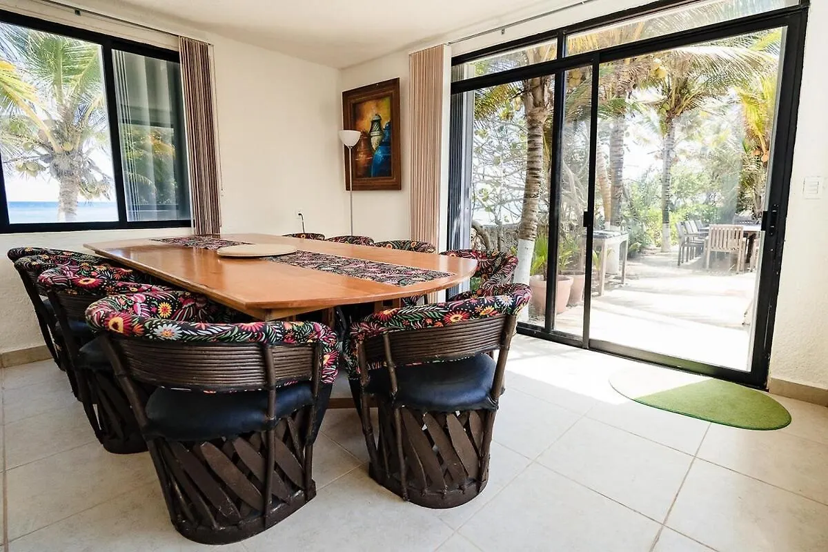 Traditional Beachfront Villa With Cenote, Close To Playa Puerto Morelos 0*,  Mexico