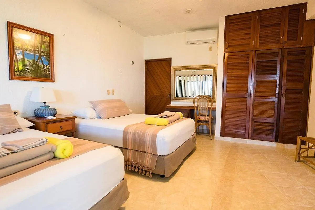 Traditional Beachfront Villa With Cenote, Close To Playa 莫雷洛斯港 墨西哥