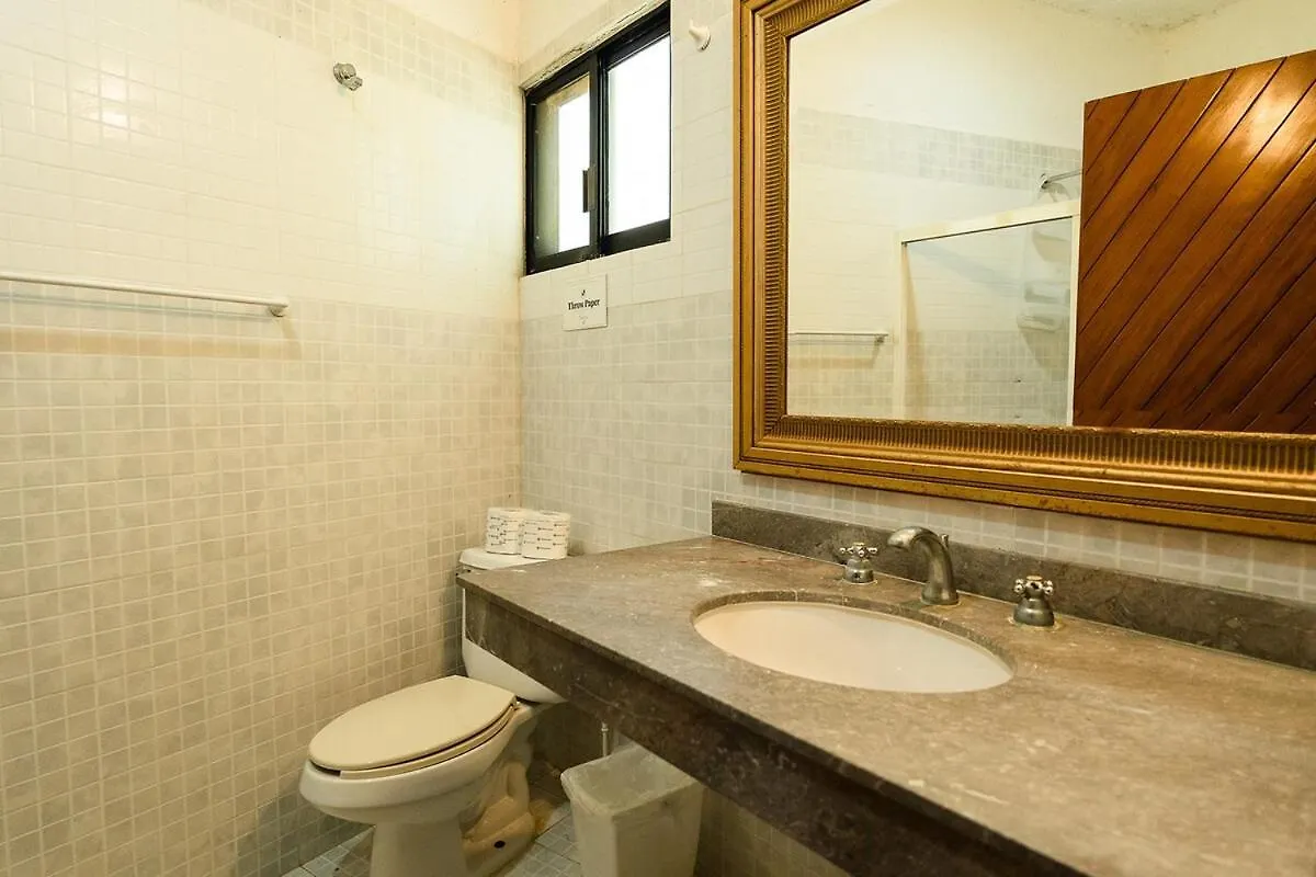 Traditional Beachfront Villa With Cenote, Close To Playa 莫雷洛斯港